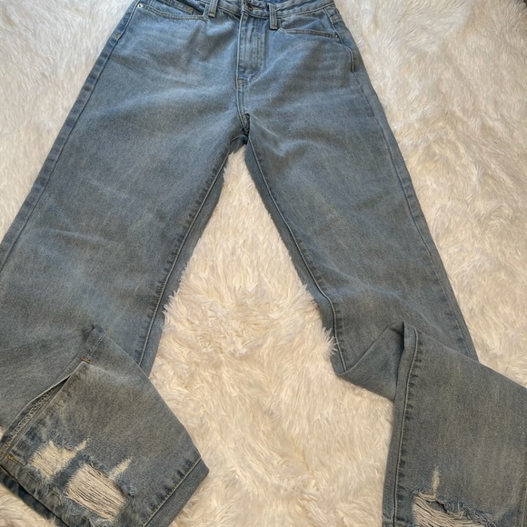 Jeans - Picture 5 of 8